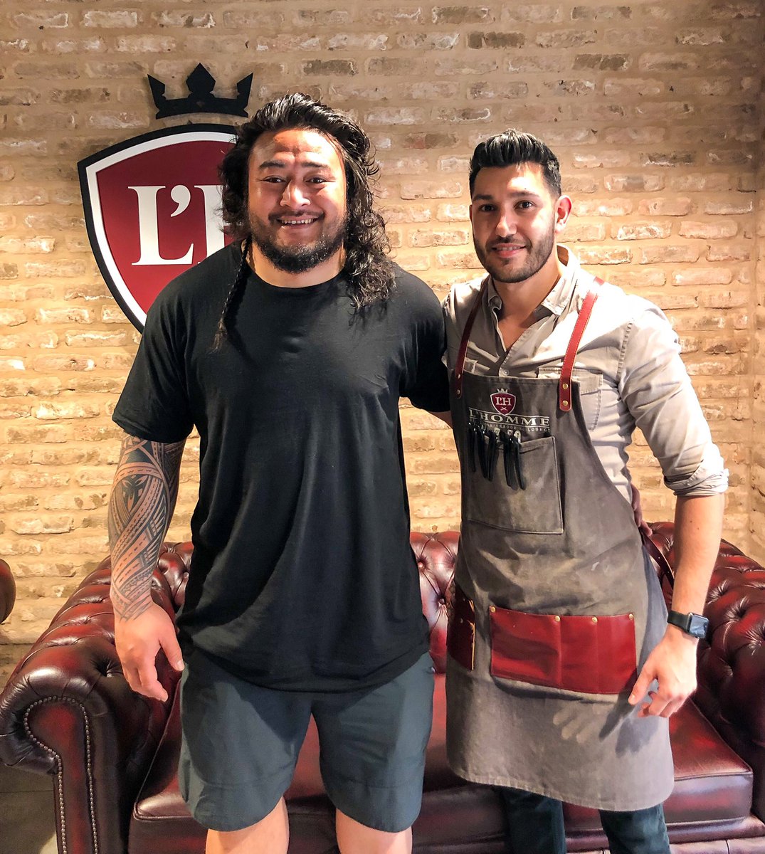We had the pleasure of cutting <a href="/logoviimulipola/">Logovii Mulipola</a> hair in our shop yesterday! What a great gentleman!
Thank you for stopping by Logovii &amp; good luck with the game this weekend! 🏉👍🏽
lhommegrooming.co.uk
#LeicesterTigers #TigersFamily #Leicester #Barbershop