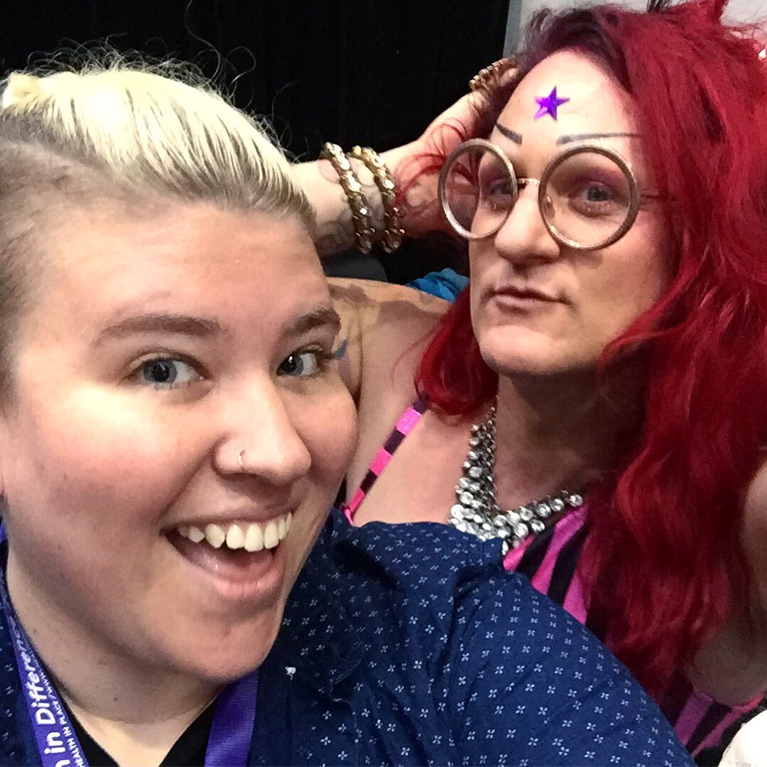 StevieMLane's tweet image. Impromptu post-conference photoshoot with Starlady #justcasually #hid2018 #LGBTI