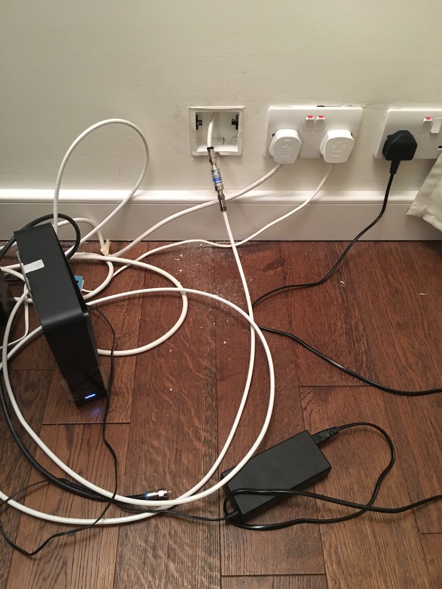 Sarah_J_Brennan's tweet photo. How @virginmedia have left my flat after breaking my wall socket &amp; fitting broadband. 31 min phone call this morn to get nowhere 🙇‍♀️ please sort this out, I have a 3 year old coming to stay! https://t.co/rWoyMG7dbu