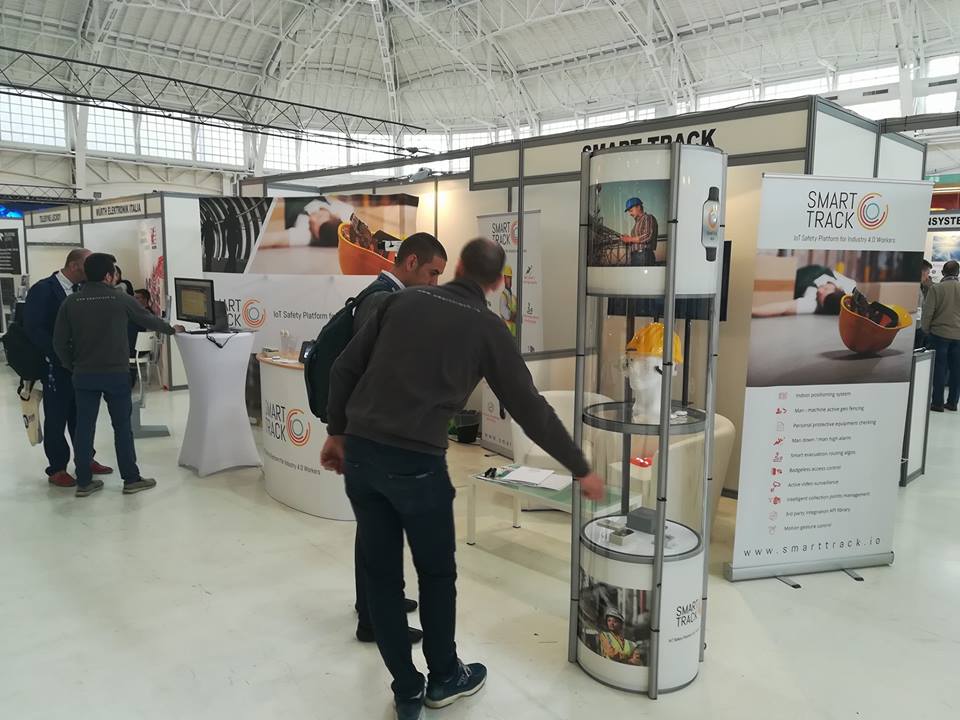 _Smart_Track_'s tweet image. La soluzione IoT &quot;connected worker&quot; per la safety dei lavoratori nell&apos;Industria 4.0 descritta nell&apos;articolo di @TomsHWItalia! 
tomshw.it/sicurezza-lavo…