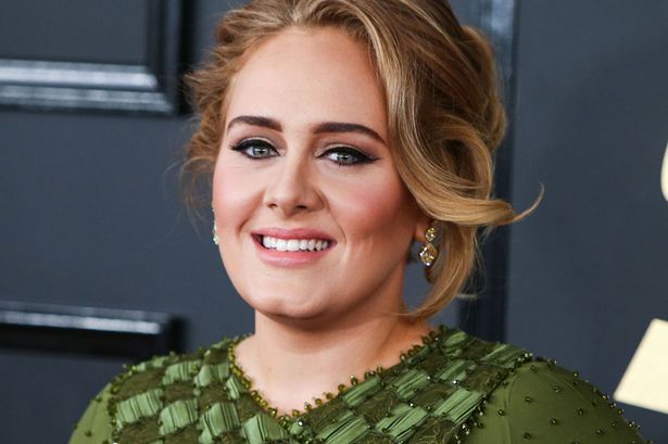 FleurdeLysBride's tweet photo. It has been revealed that Adele took on the role of best man, wedding planner and minister at best friend Alan Carr’s wedding earlier this year. She even performed for their first dance! #weddinggoals #bridal https://t.co/ZGnueFu801