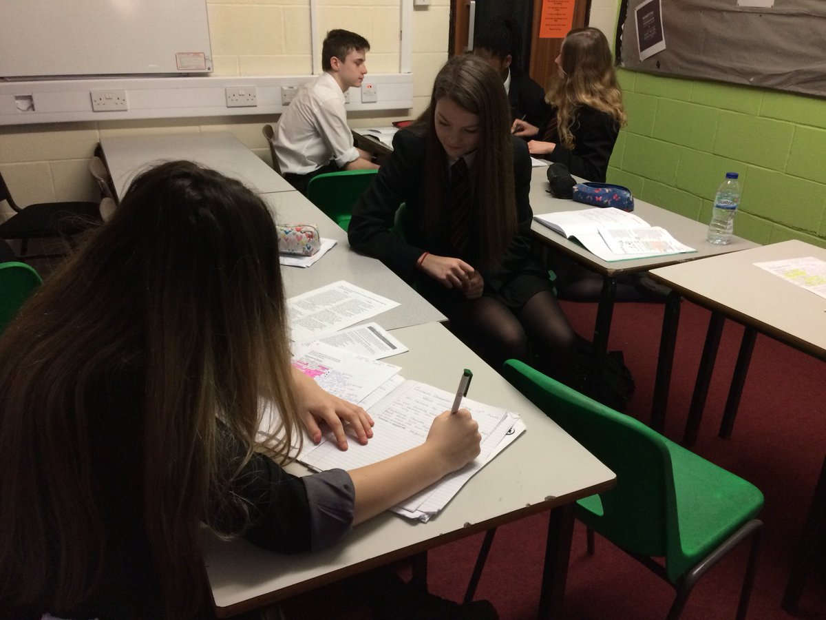 EnglishCHS1's tweet photo. Year 10 students teaching each other R S Thomas’ poem A Peasant today in English. 🧐 https://t.co/evFWOUESBi