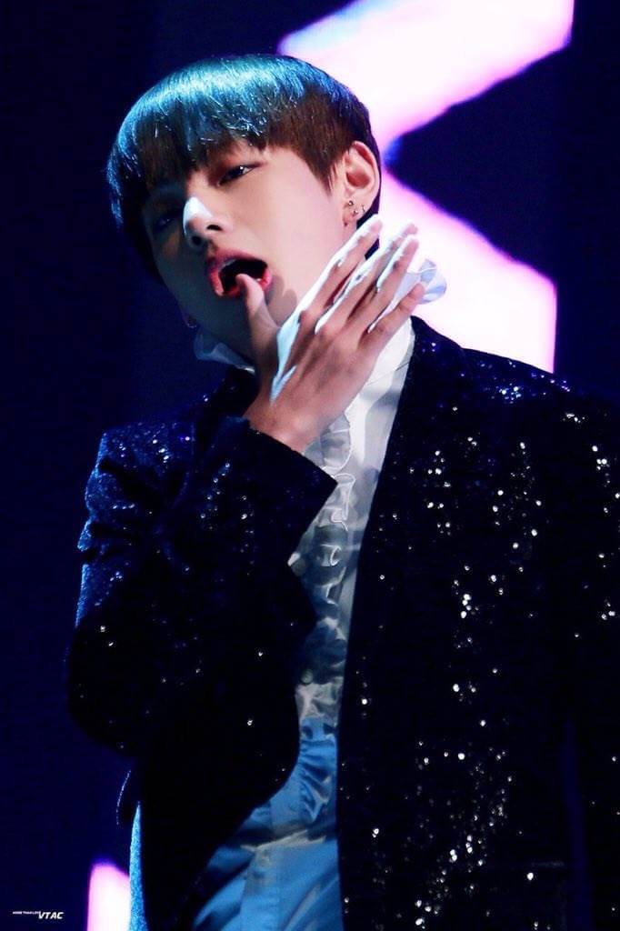 BTS_Qy_'s tweet image. 친구探し＆初タグ

 🥀04line

🥀 テテよりのおるぺん 

🥀 大阪army

#ARMY #ARMYさんと繋がりたい 
#armyさんと猛烈に絡みたいのでいいねしてくれた方フォローします 
#armyさんRTしてくれたらフォローする 
#ARMYさんと猛烈に絡みたい 
#armyさんスルー禁止