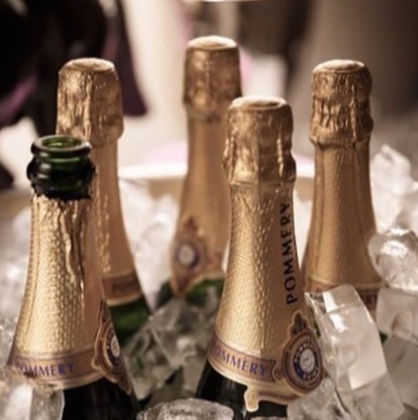 SquareMeal's tweet photo. Submit an review of your latest trip to London restaurants by 4pm on Tuesday + you could be next week's lucky winner of a bottle of @PommeryOfficial 🍾🍾🍾
Read some of our latest be the critic reviews >> https://t.co/ksgeccFrDz
#SMDinerReview #FoodieReviews https://t.co/Etz9rNh2Mu