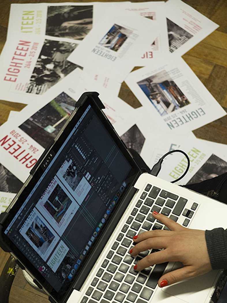 BAPhotoIADT's tweet photo. #Eighteen Preparations underway for #Exhibition by our #Year2 #Students opening #April26th in #Steambox #Photography #ProfessionaPractice #DesignLayout @myIADT https://t.co/UnHcerMvDp