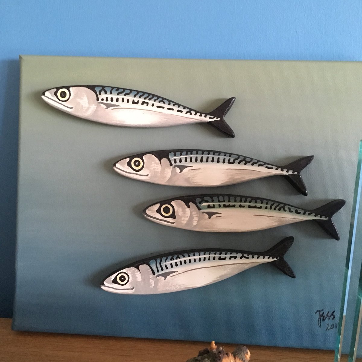 TimWestiefish's tweet photo. What an awesome birthday pressie from my wife! Brilliant piece of 3D artwork from @JessinBath Hoping we’ll be back for the rest of the shoal next year ;-) https://t.co/fJFyR1qls1