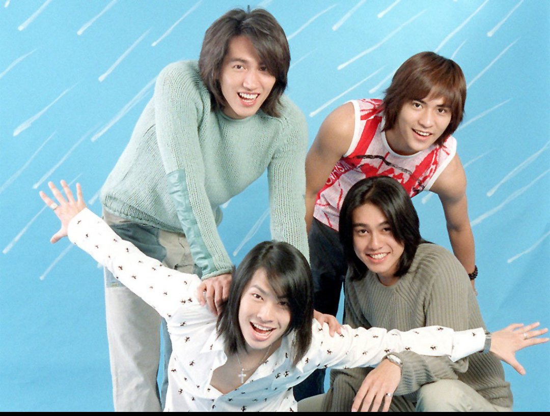 F4JVKVPH's tweet photo. Forever in our hearts. #F4ever #Fantasy4 #Forever4 #Flower4 #F4 #JerryYan #VicZhou #KenZhu @VanNessVanWu #MeteorGardenAlwaysAndForever https://t.co/j8k5x9CEVi