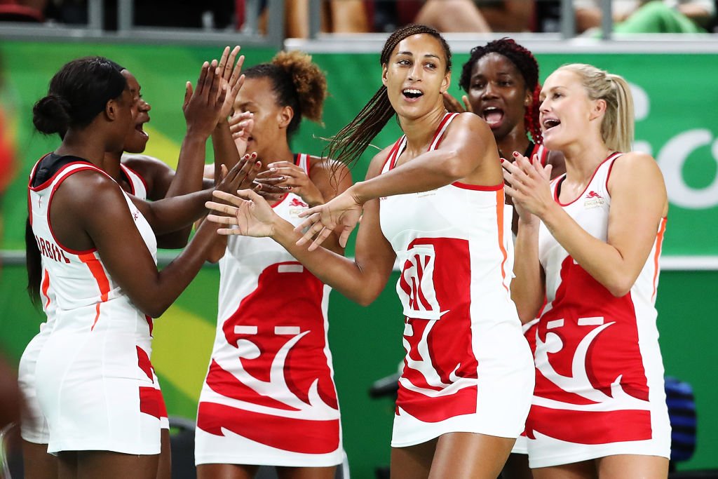 BBCSport's tweet photo. You should definitely set your alarm to watch @EnglandNetball in action in their semi-final. Why? Here's why⤵
https://t.co/qMbVWgcswZ
#GC2018 #bbcgoldcoast https://t.co/YmbtscOpg4