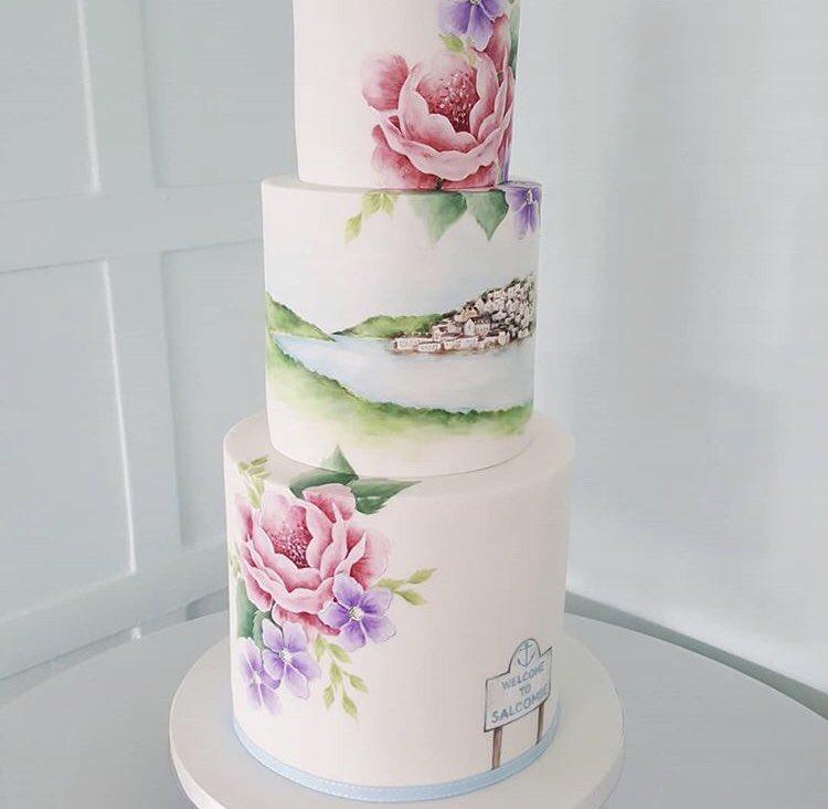 In love with this cake creation by Emily Hankins Cakes isn’t the detail divine?