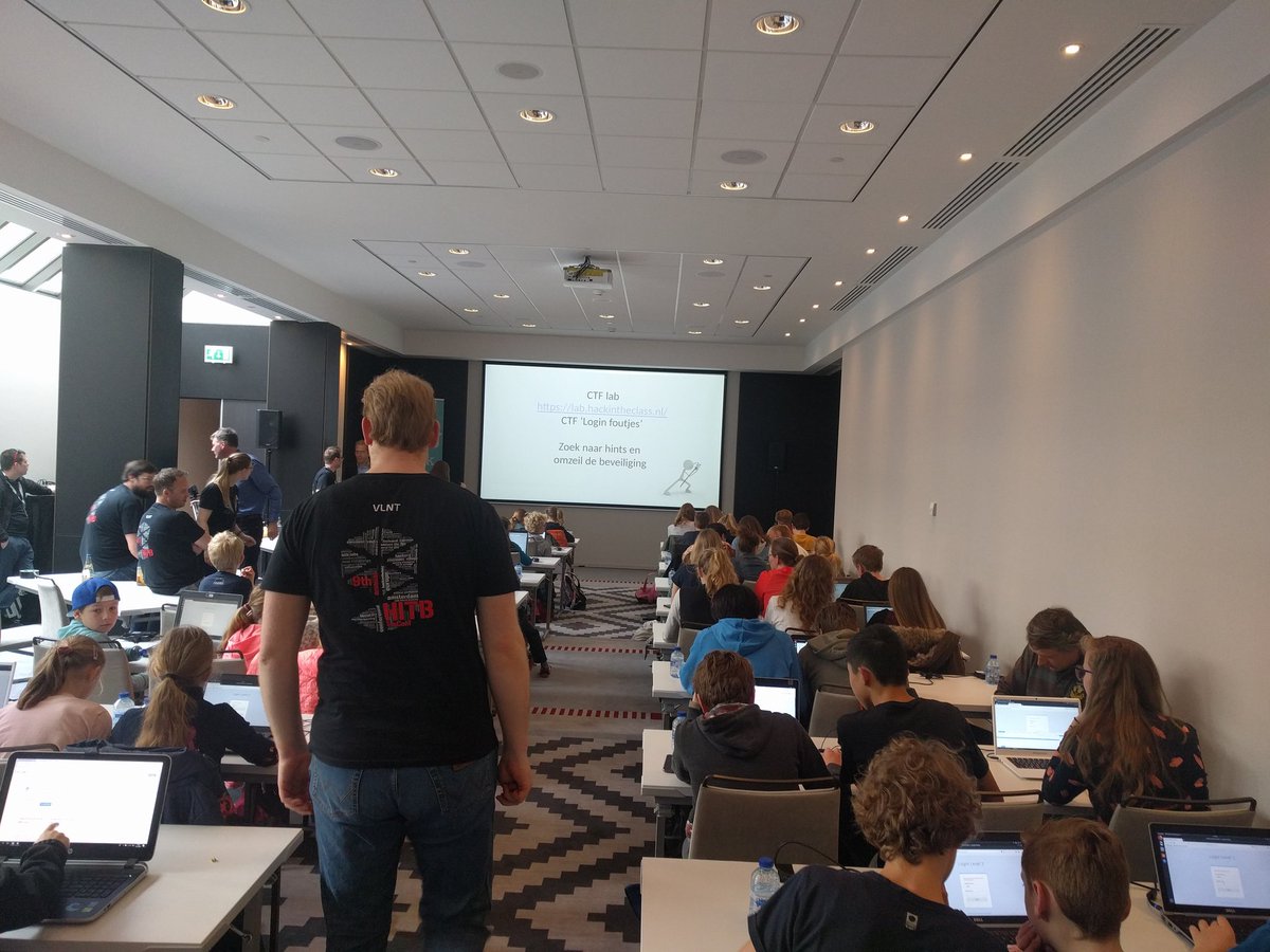 nelusthenerd's tweet photo. A room full of future hackers. #HITB2018AMS #hackintheclass https://t.co/tlz3L33SL8