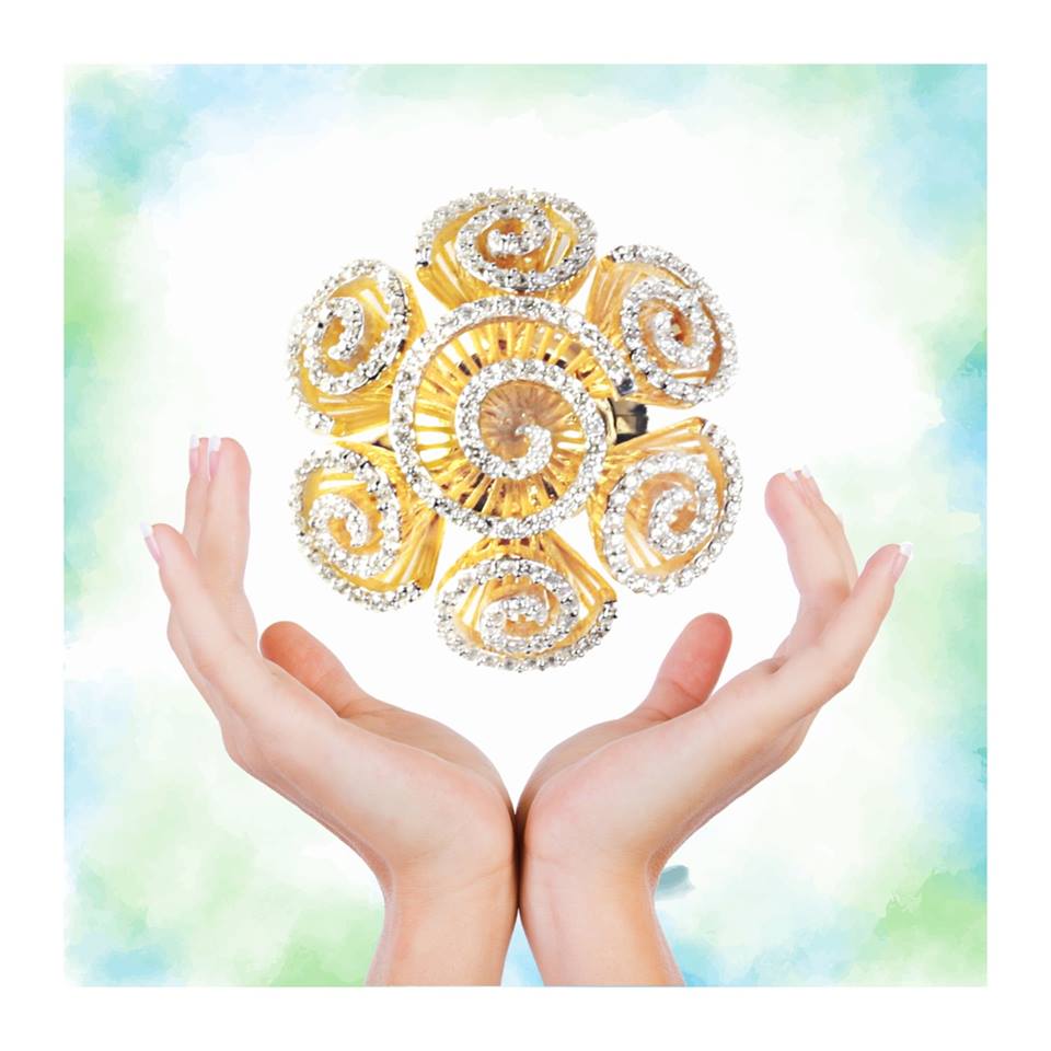 DillanoJewels's tweet photo. I Love the Shape of You! Spiral up with a fresh motivation this weekend. #FriYay Discover diamonds at #Dillano
#luxury #diamond #jewelry #earrings
#finejewelry #highjewelry #springsummer #jewelrylove #brides #indianweddings #jewelrydesigner #designinspiration #style https://t.co/Ud9TZeLZCy