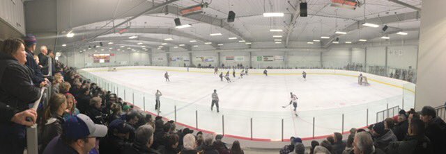 RailerExpress's tweet photo. #FridayFunPhoto
Panoramic photo courtesy of TRE President, Jerry Sodomlak.
Taken at EE Arena, MMJHL Finals Game 2
#GoExpressGo #MMJHLplayoffs #WhataRush https://t.co/vt1KLrBoli