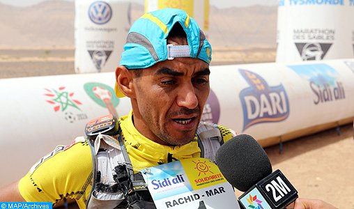 Marathon des sables 2018:  #RachidElMorabity remporte son 6è titre, le 5è consécutif
تتويج العداء المغربي #رشيد_المرابطي بطلا للدورة 33 لماراطون الرمال
#MarathondesSables