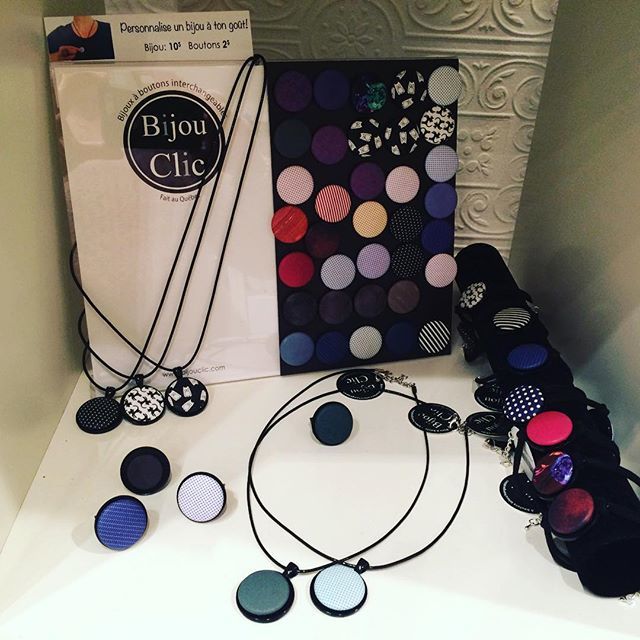 Mansarde Bleue tweet media