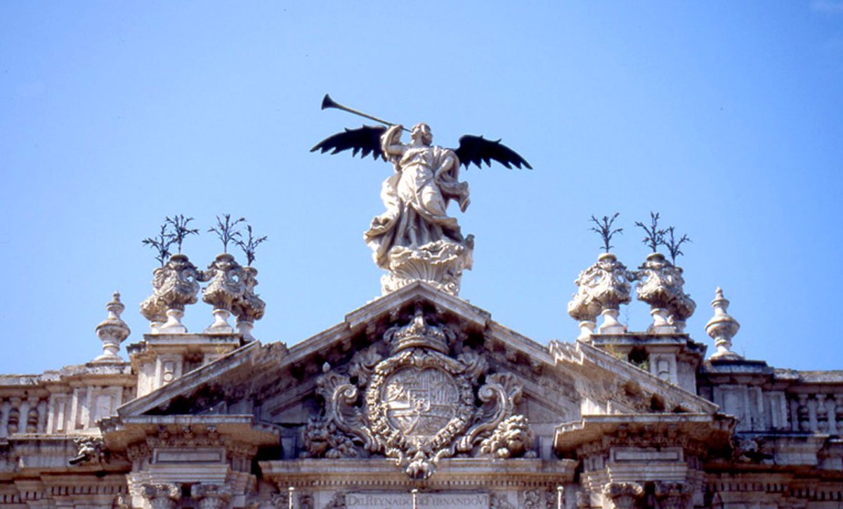 SevillaActual's tweet photo. La US rechaza “cualquier actuación” al margen de cauces universitarios en el caso Cifuentes https://t.co/2FxnI5craZ https://t.co/9TZF2wfPrs