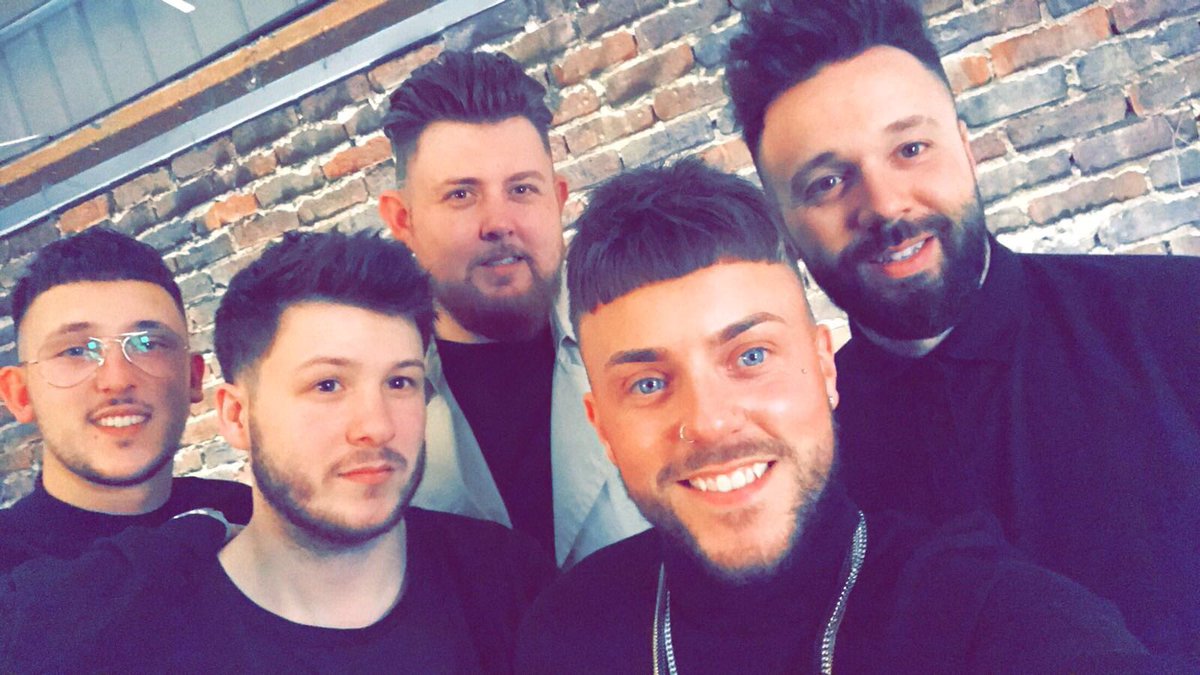 mylesmyleslewis's tweet photo. The Wahl Stage at @BarberConnect. 
3rd and 4th of June.
OUTLiNE creative team.

@WahlAcademy #WahlAmbassador #OUTLiNEcreativeteam #Wahl @s44mbu @outline_jake @nathoutline @BenJIOUTLiNE https://t.co/G6C2U4Xiww