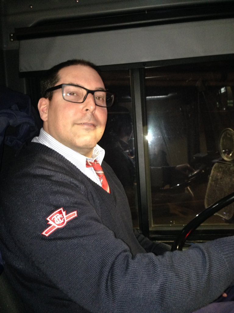 HamidehEmrani's tweet photo. Delightful #TTC #driver en route #Eglinton greeted every passenger with a nice comment getting on and off the bus. #mademyday #hatsoffto him #thankful @TorontoComms @TTCnotices https://t.co/dgWH5nFCMt