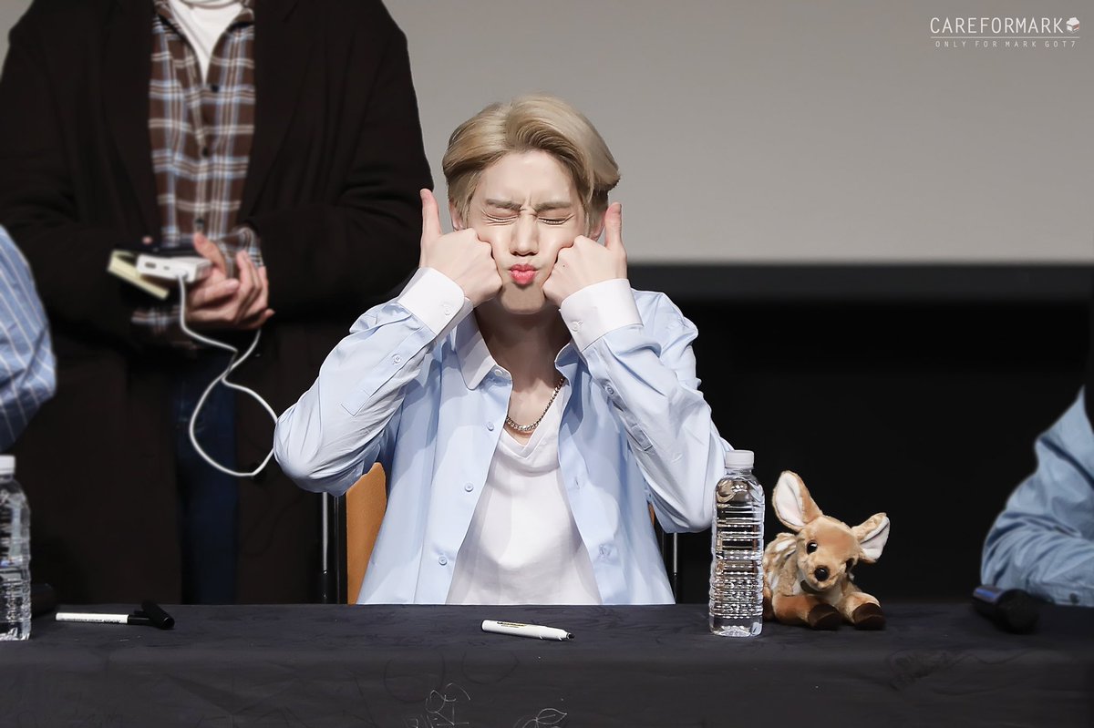 careformark9493's tweet photo. {HQ} 180323 Marky Bunny 🐰☺️💕

#마크 #MARK #段宜恩 #マーク
#GOT7 #갓세븐
#EyesOnYou #Look https://t.co/eHYGDMrQz4