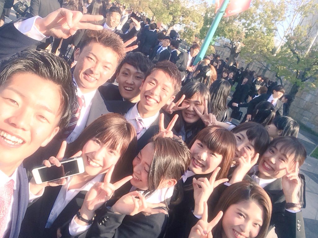 0401_1610's tweet photo. 汎愛集まれたな😍

#汎愛 #三幸学園 #ST1C #ビューティーアート？ #ブライダル？ https://t.co/iUBvq8cJM9