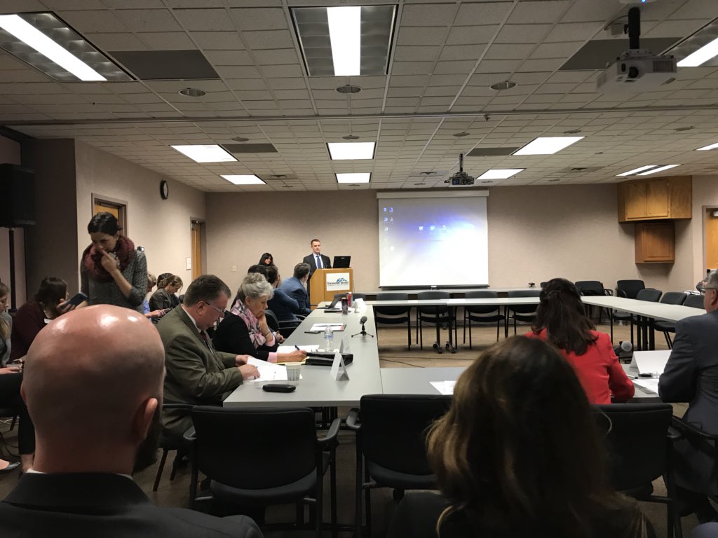 WI_DSPS's tweet photo. Thanks @SixteenthSt_CHC for hosting today’s @GovWalker Task Force on Opioid Abuse. We kicked off with @rep89 talking about the #WIPDMP successes - doctor shopping in WI is down 47% from 2015 to 2017 #HopeActLiveWI https://t.co/DqIvC3FAjm