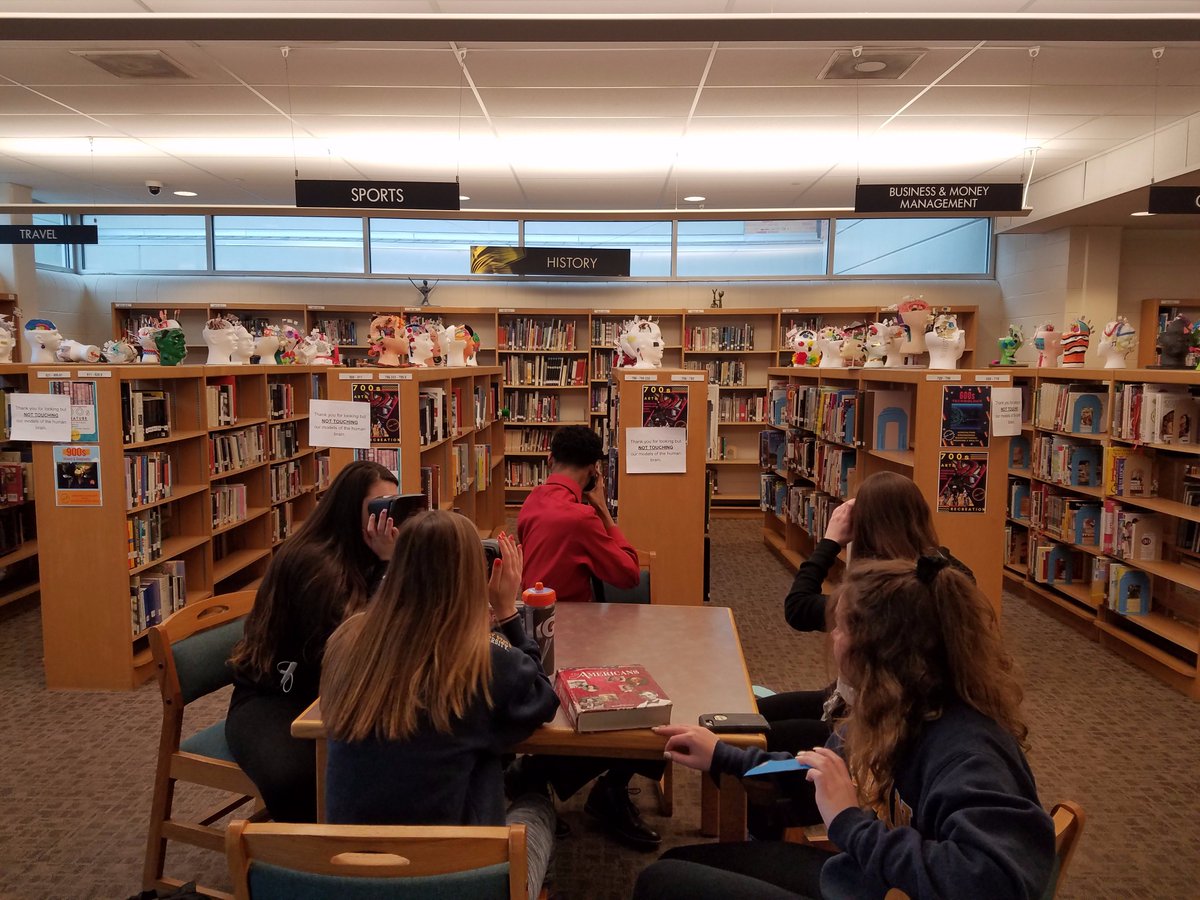 ochs_lmc's tweet photo. Fun experiences abound in the OCHS LMC.  Check out the students engaged in a Google Expedition to Costa Rica. A field trip like no other! #Libraryexperiences #googleexpeditions #OCHS https://t.co/VKwFVqJ1eb