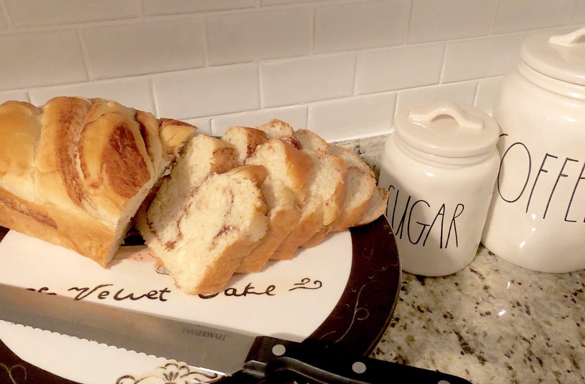 SweetsWilmot's tweet photo. This is how we start the weekend at our house - French Toast made with our fresh baked #CinnamonBrioche!  And yes, there are loaves available today :). #openuntil8 #newhamburg https://t.co/r8dsnb7mUb