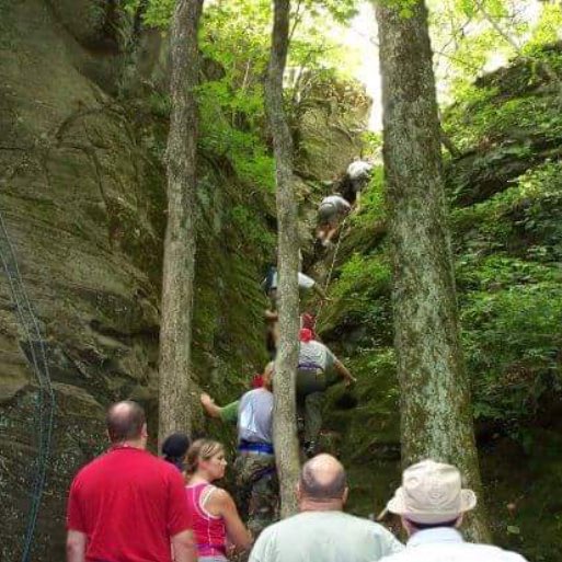 _Interact_SHS's tweet image. We’re planning a field trip through @boyscouts to learn about teamwork  &amp;amp; leadership, while also enjoying the nice weather on May 4th! 🌲🌻🌤

ANYONE is welcome to come, DM us for more info!