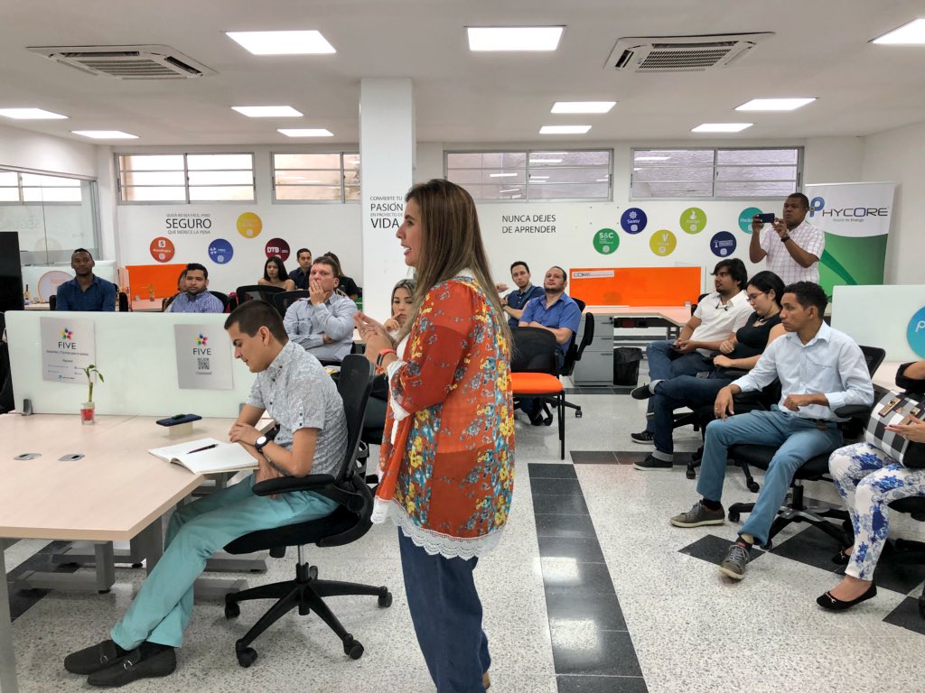 DesEconomicoBAQ's tweet photo. #AEstaHora damos la bienvenida a las Iniciativas ganadoras de nuestro programa #Probeta2.0. ¡Éxitos a todos! https://t.co/Xk76WbaXr1