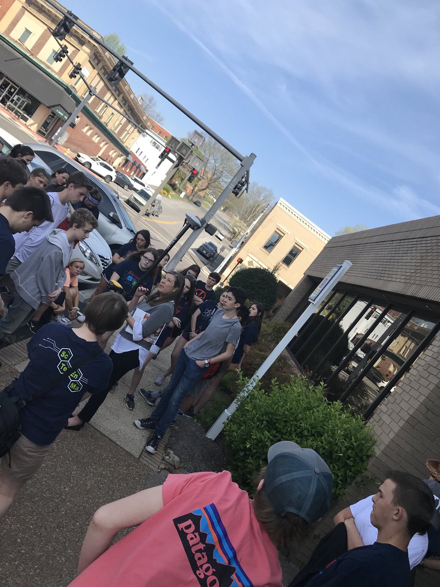Renee_Loan's tweet photo. @LenoirCitySch has done an incredible job bringing in community experts to help facilitate STEM Day! Currently learning about GIS and how wide it’s impact is. We are going to put our skills to test on a local tour of our community. #lcsedtech https://t.co/ZWUhBydz45