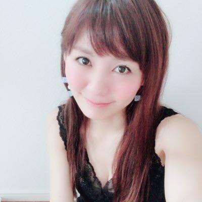 桜坂美穂 みーちゃん お知らせ プロフィール新しくしました 真坂美帆 新しいプロフィール画像 T Co Ihlzkuooun Twitter