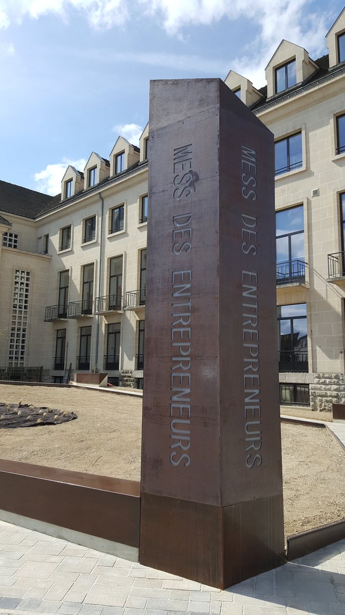 Prefet51's tweet photo. #Messdesentrepreneurs
#CRSD #Inauguration
Un guichet unique pour nos entreprises locales et nos futurs porteurs de projet !
@VilledeChalons #Châlonsagglo #UCIA #SEMCHA @CCIMarne51 @Artisanat51 @CaissedesDepots https://t.co/qPtHlXFn7D
