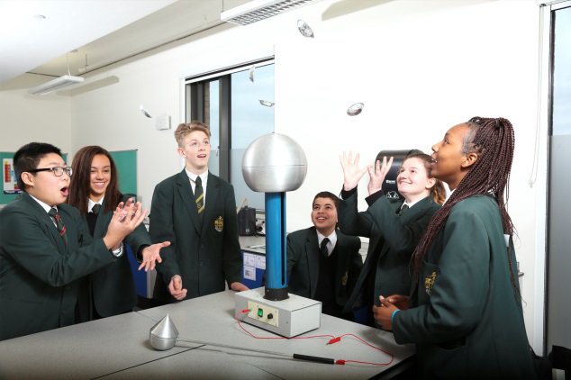 Looking for a job where you use your physics degree every day? Why not consider teaching? Visit iop.org/education/teac… to find out more.