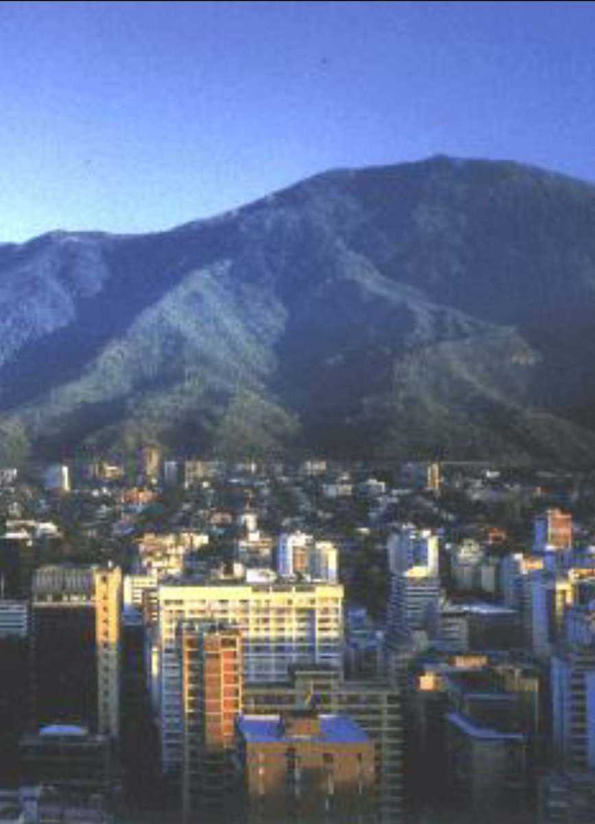 FERTIVENCA's tweet photo. Desde la ciudad capital, frente al imponente  GUARAIRA REPANO, cumpliendo tareas estratégicas para la empresa @AlfaYesos . #produccionnacional https://t.co/RrNlHOcbnr