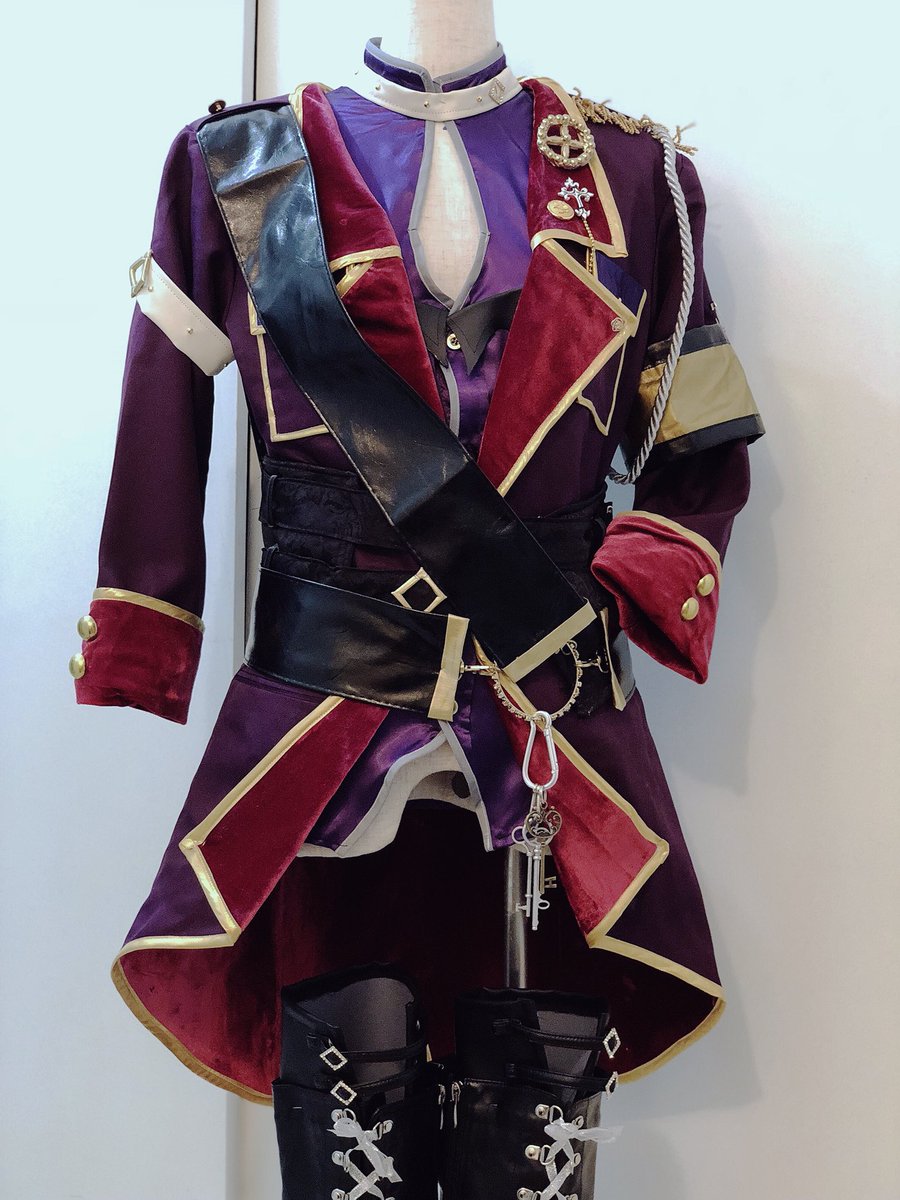 じゅん 今宵は我々の復活祭じゃ あんさんぶるスターズ Undead 生け贄 不死者たちの復活祭 最近のあんスタ衣装 細かいものが多くて完成する頃にはhpが0をぶっちぎってマイナスになる いつも完成記念撮影忘れるので纏めて