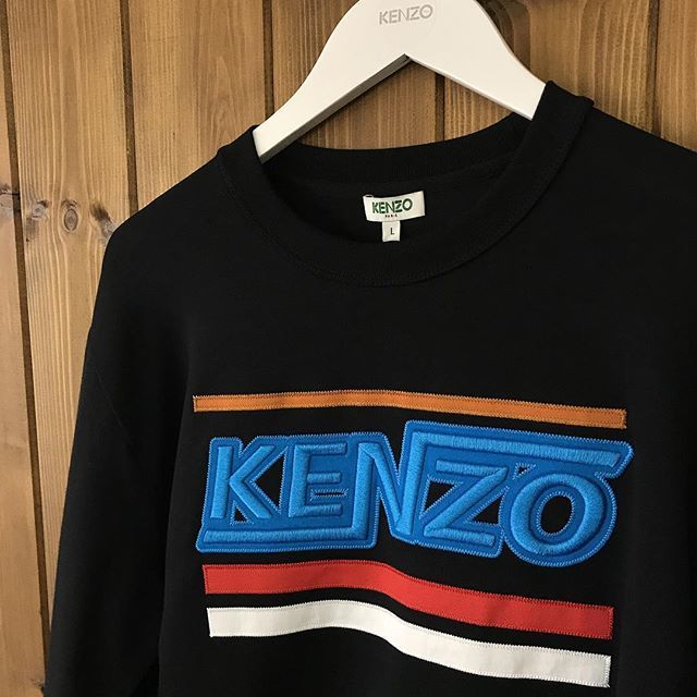 philipbrowne86's tweet photo. Shop the latest arrivals from @kenzo instore now.
#kenzo #kenzotiger #kenzosweater #ss18 #mensfashion #philipbrownemenswear https://t.co/tYYFj5qfXl https://t.co/eVZofIgkwv