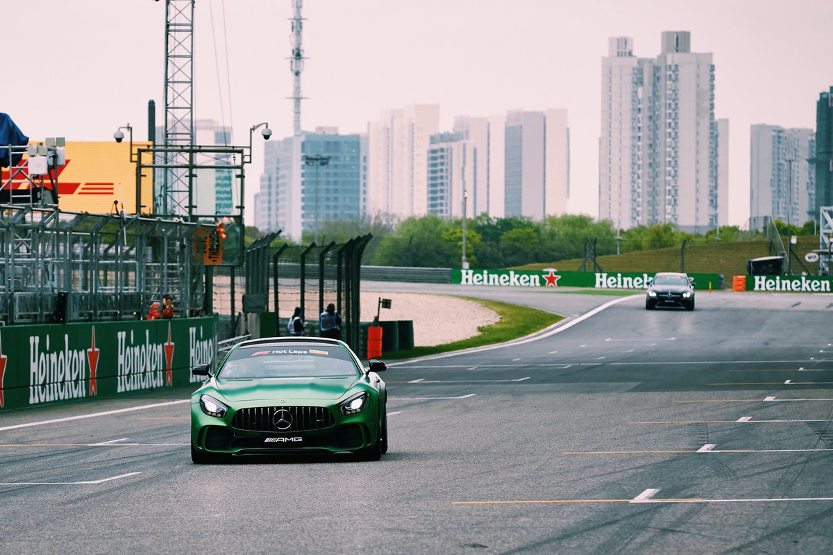 MercedesAMGF1's tweet photo. Tearing it up with @GeorgeRussell63 and the @MercedesAMG GT R today! 

#F1PirelliHotLaps = 🔥🔥🔥

#ChineseGP 🇨🇳 #DrivenByEachOther https://t.co/70dRMq5Yjy