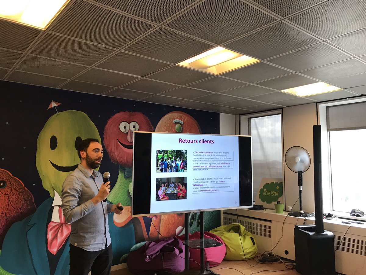 Tourhebdo's tweet image. Les repas chez l’habitant proposés par #mylocaltables vont-ils séduire les décideurs ? #tourisme #startupgame