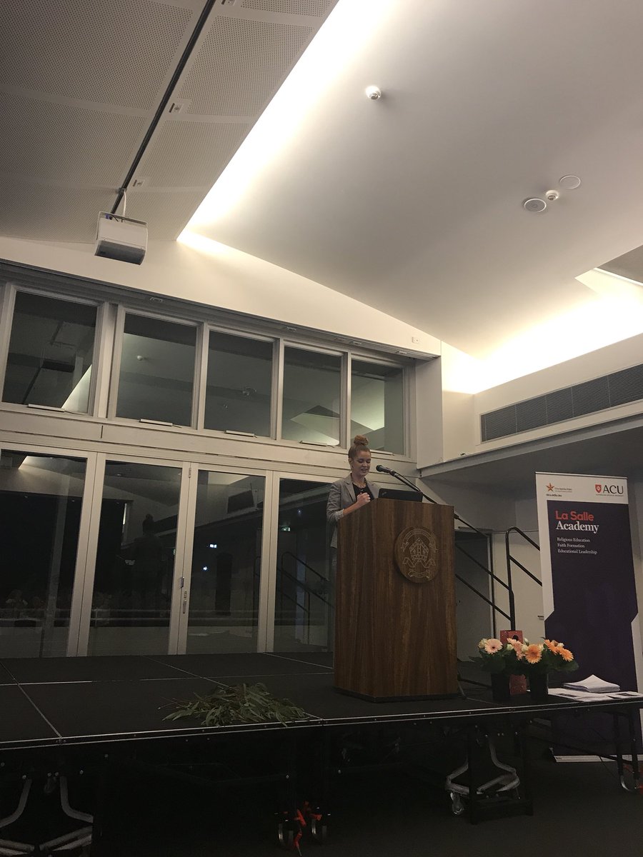 TransformServe's tweet image. Incredible dinner address by Ellen at @homie_com_au Thank you for sharing your wonderful story! #tscon18