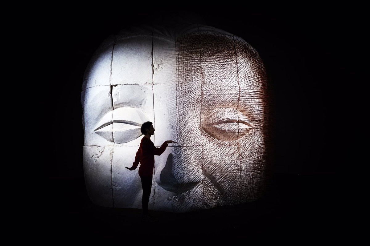 PruneNourry's tweet photo. Happy that my giant Buddha will travel this summer to Arles @rencontresarles with #actessud from July 2 - Sep 23 ! 📷 by @joelsaget  🙌 https://t.co/mAx2buoVdI