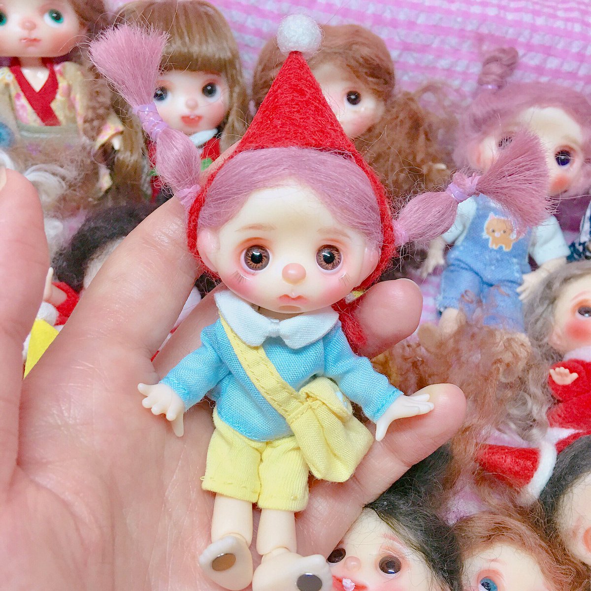 hoffmanntoybox's tweet image. ✦ Edera ✦
ederamaschera.jugem.jp
instagram.com/ederamari/
✦ Little Dolls Room ✦
facebook.com/pg/little.doll…
instagram.com/little_dolls_r…
✦ SusuekiDoll ✦
weibo.com/275511682
#霍夫曼的玩具箱 #hoffmanntoybox #doll #convention #BJD #Blythe #Edera #LittleDollsRoom #SusuekiDoll