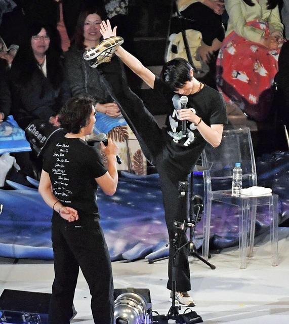 continue with wings day1 Yuzuru Hanyu