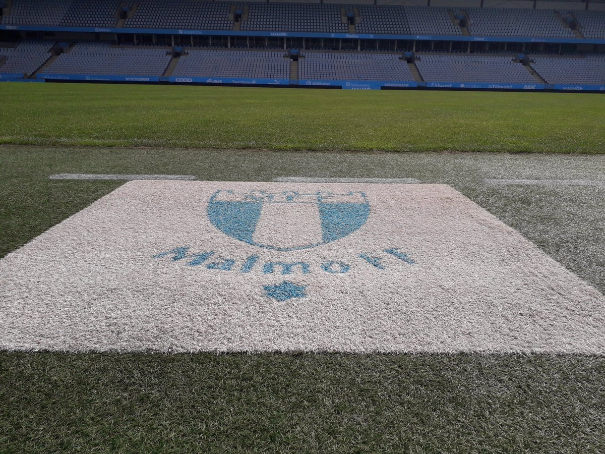 MLR_Sports's tweet photo. Final visit of the @BernhardGrinder @BcoTurftech tour of Sweden @Malmo_FF to view the deployment of Thor rigs. Pitch looking fantastic, especially considering the harsh winter this year https://t.co/zw1pG1PkzR