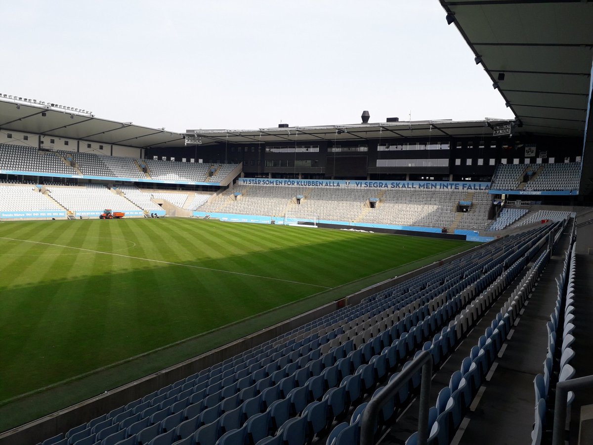 MLR_Sports's tweet photo. Final visit of the @BernhardGrinder @BcoTurftech tour of Sweden @Malmo_FF to view the deployment of Thor rigs. Pitch looking fantastic, especially considering the harsh winter this year https://t.co/zw1pG1PkzR