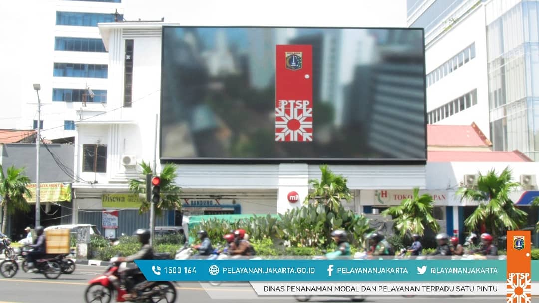 layananjakarta's tweet image. Hello warga Jakarta, Bang SOLeh dan Mpok LUSI saat ini hadir di LED Kawasan Tugu Tani dlm Iklan Layanan Masyarakat yang berjudul SETIA versi Mal Pelayanan Publik..Siapa yg uda nonton??? Yuk yang lewat tugu tani bisa tonton video SETIA biar semakin SETIA 😍
.
#setiamelayanijakarta