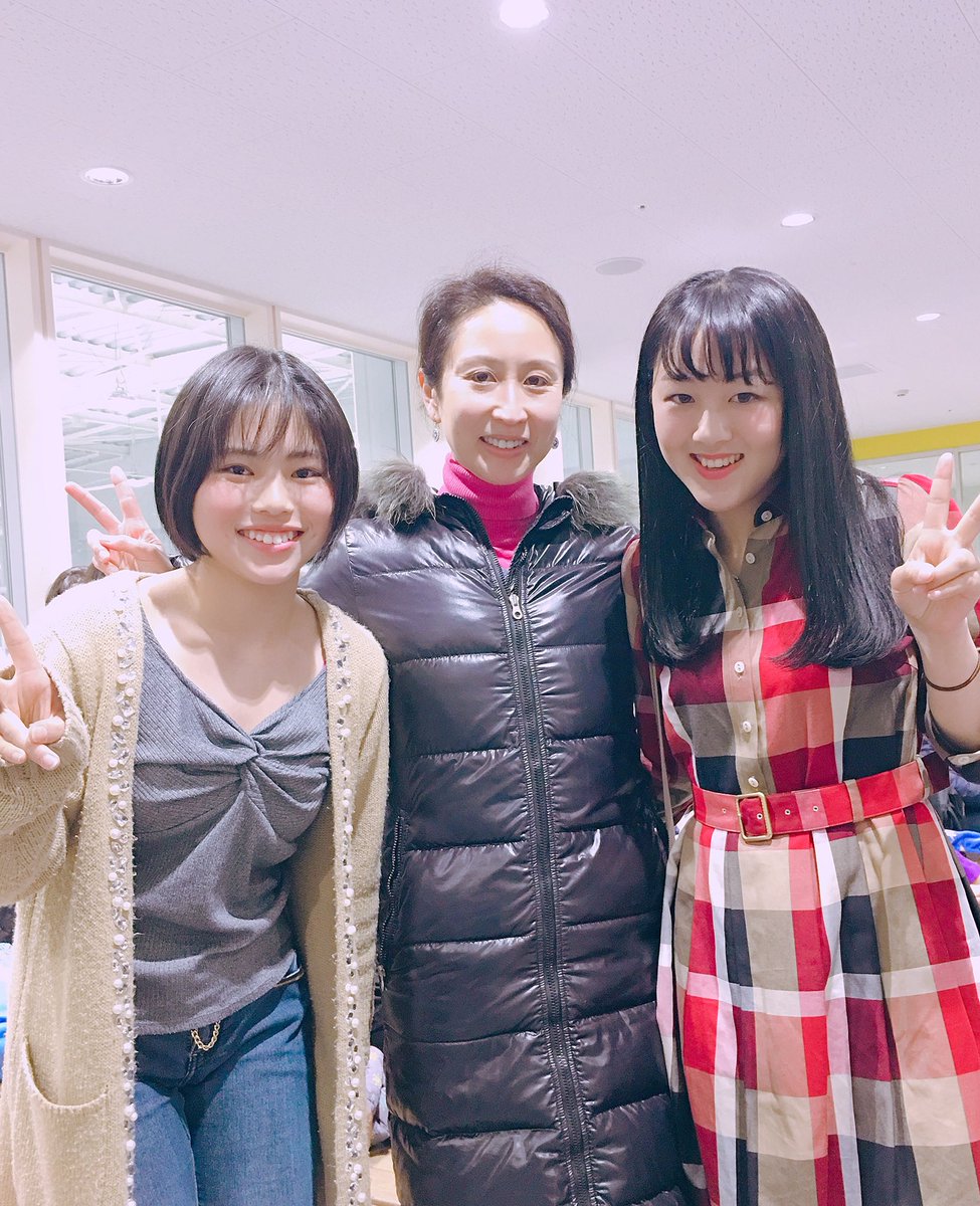 Kaori Hirakawa平川 香織 No Twitter 今日は 6歳の頃から習っていたスケートの先生 都築章一郎先生 奈加子先生に会ってきました 都築先生は 羽生くんの恩師でもあり私のスケート人生にも大きな刺激を与えてくださり 本当に感謝しています 次は 氷上では