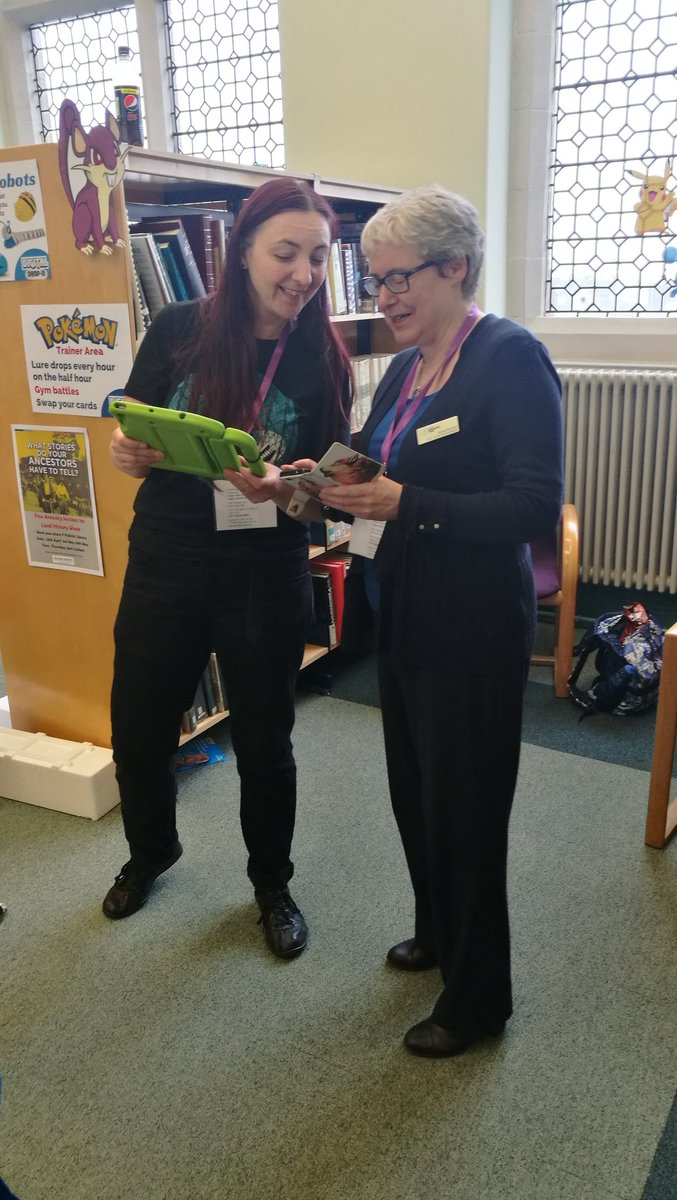StirlingLibs's tweet photo. Busy, busy, busy at #FalkirkLibrary for the free #DigitalDropIn. Workshops and activities until 4pm today...we're giving it a big digi thumbs up 👍 #3Dprinting #greenscreen #codeapillar #lovelystaff @LibFalkirk https://t.co/HqJriMtmrZ