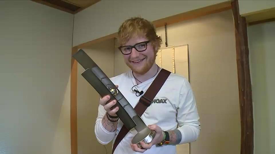 #EDsheeran wins big at the #EchoAWards last night with 3 Awards for Album & Song of the Year and International Rock/Pop Male Artist!👏🇩🇪🏆🏆🏆👑 facebook.com/worldmusicawar…