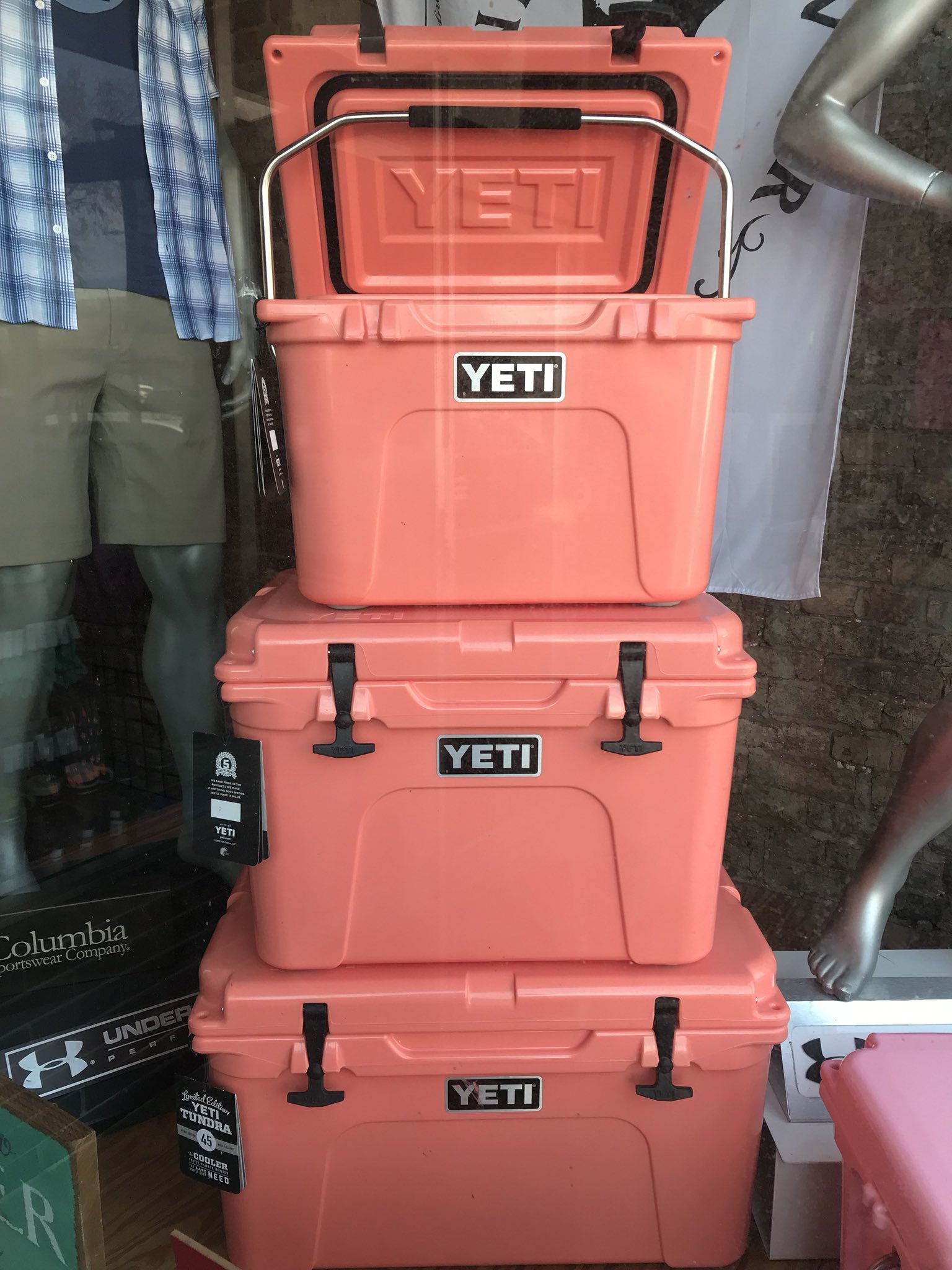 Tundra 35 Limited Edition Pink Cooler