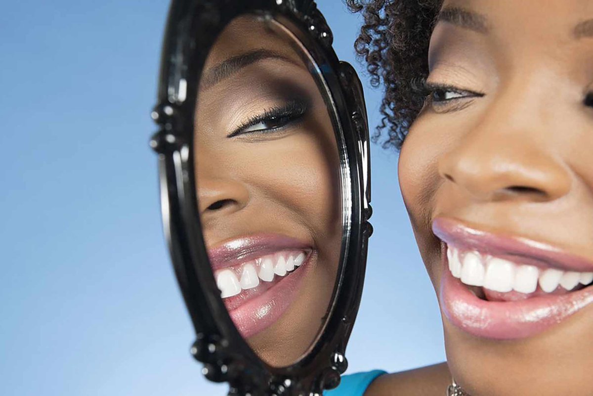 ImpressionsDen3's tweet photo. Happy Friday! Smile More Proudly With Invisalign.
#SmileMore #InvisalignSmile #InvisalignBahamas #HappyFriday #CosmeticDentist #TopDentist #ImpressionsDental https://t.co/TO793jo93U