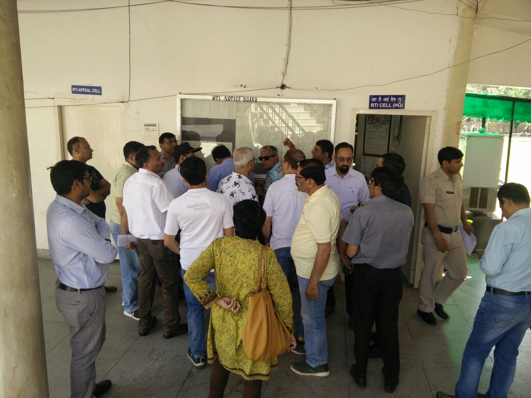 AnsalFlat's tweet photo. @mlkhattar A case of huge fraud by M/s Ansal Crown Infrabuild P Ltd was reported today to @CPFaridabad by the members of Ansal Crown Heights Flat Buyers Association😢About 30 Members personally handed over the complaint to the DCP (HQ) under advice of the Commissioner Police FBD https://t.co/4ljua9CRiL